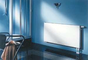 Bild 9: Heizkörperanbindung von unten am Beispiel eines glatten Flachheizkörpers. (Bild: Schäfer)