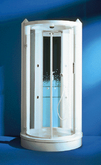 Ansprechende Optik und großzügigen Komfort vereint der Duschtempel "Pharo". Mit einem Durchmesser von nur 115 Zentimetern ist er auch in kleineren Hotelbädern einsetzbar und bietet neben Kopf- und Handbrause vier in den Säulen untergebrachte Seitenbrausen (Bild: Hansgrohe).