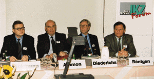 Die Referenten vermittelten die Zusammenhänge und Sichtweisen zum pro und kontra.