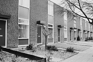 Ein Wohnkomplex (400 Wohnungen) in Roermond, Holland. Ausgestattet mit Wohnungslüftung mit Wärmerückgewinnung zum besseren Schallschutz gegen Fluglärm.