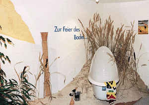 Urlaubsstimmung empfängt die Besucher beim Eintritt in die "Badgalerie".