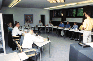 Aufmerksam verfolgten die Teilnehmer des ersten Informationsseminars "Qualitätsmanagement im SHK-Handwerk" die Ausführungen der Referenten.