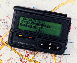 Zeit ist Geld, gerade für Handwerker. Mit Cityruf, dem Funkrufdienst der Deutschen Telekom, optimiert der Handwerker die tägliche Routenplanung. Fahrzeuge und Mitarbeiter können so durch schnelle Koordination wesentlich effizienter eingesetzt werden.