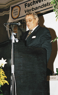 LIM Rudolf Peters bei seiner Ansprache.
