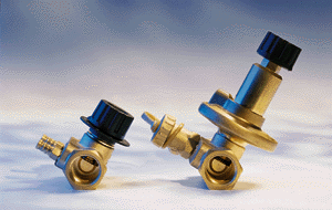 Bild 6: Für konstanten Differenzdruck sorgen Strangdifferenzdruckregler.