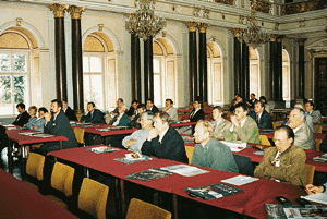 Historisches Ambiente für technische Themen: Die Fachtagung Sanitär/Heizung fand im Festsaal des Schlosses Altenburg statt.