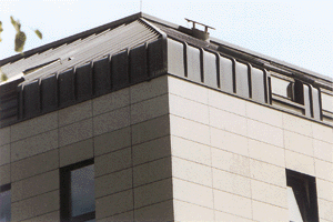 Formvollendetes Metalldach