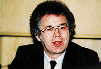 "Die wirtschaftlichen und politischen Rahmenbedingungen sind keinAnlaß um zu frohlocken," ist die Meinung von LIM Paul Freitag.