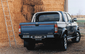 Der neue Nissan Pick-Up 2,5 TD Intercooler.