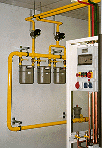 Gaszählerinstallation für die Teststände der Berufsschule Köln-Porz.
