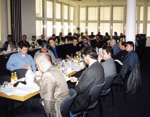Etwa 50 Teilnehmer informierten sich auf der Veranstaltung über aktuelle Förderprogramme im Energiebereich sowie die Möglichkeit einer Finanzierung für Produkte und Leistungen durch den SHK-Fachbetrieb.