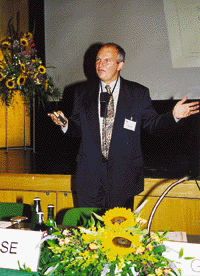 Franz Brandner, IWO-Repräsentant in Bayern, stellte engagiert einige Kooperationsformen zwischen dem Mineralölhandel und dem Heizungsbauerhandwerk in dem südlichsten Bundesland vor.