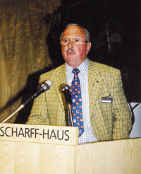 Hans Werner Harling: "Gewissenhafte Arbeit = Schutz vor Reklamationen."