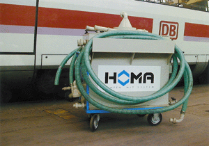 Mit Hilfe der von Homa entwickelten Anlage reinigt die Deutsche Bahn AG die Vakuum-WCs der ICEs.