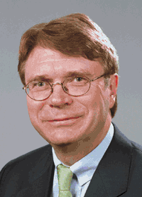 Dr. Joachim Henneke, Vorsitzender der Geschäftsführung der Messe Essen GmbH.