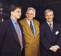 Führungsteam: Pascal Lecordier, Frank F. Kreinberg und der Directeur Generale Bernard Bouillé (v.l.).