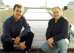 Michael Müller (li.) und Helmut Dietsche tragen das unternehmerische Risiko, freuen sich aber über den neuen Start als Franchise-Partner mit Solar Direct.