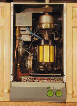Bild 5: Wandhängende Demonstrationsenergieanlage von British Gas.