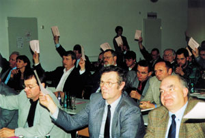 Erleichterung: Nach der Vorsitzendenwahl für die Ausschüsse und Gremien versammelte man sich zu einem Gruppenbild.