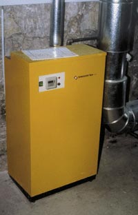 Bild 8: Eingebauter Druckstufenentgaser in einer Heizungsanlage.