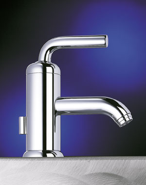 Designobjekt und mögliches Handicap-Produkt zugleich: Der Einhebelmischer sam inline - ausgezeichnet mit dem Red Dot - erleichtert die Betätigung, wenn die Kräfte zum Öffnen und Schließen der Drehventile nicht mehr ausreichen.