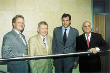 Der neugewählte Vorstand des FSI: Dr. Michael Pietsch, Werner Hirschler (Vorsitzender), Hartmut Dalheimer und Geschäftsführer Dr. Hans-Georg Geißdörfer (v.l.n.r.).