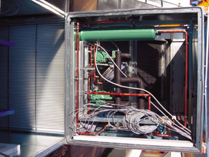 Bild 4: Zur Abnahme einer RLT-Anlage gehören nach DIN EN 12599 auch elektrotechnische Prüfungen und Messungen. Bild: Wolf GmbH, Mainburg