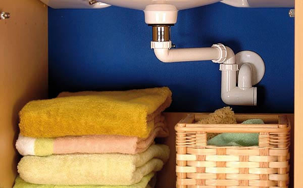 Dallmer: Gelenkiger Raumsparsiphon: IKZ.DE