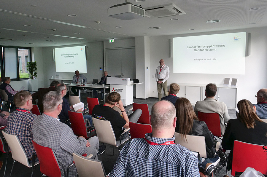 Bei den turnusmäßigen Neuwahlen der Fachausschüsse Heizung/Klima und Sanitär wurde Landesfachgruppenleiter Torsten Finke einstimmig wiedergewählt. Bild: Heller / FVSHK NRW