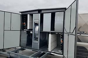 Die Rotations-Wärmetauscher der „DUPLEX Roto“-Serie von Airflow bestehen aus Aluminium, bieten einen hohen Wärmerückgewinnungsgrad, übertragen Feuchte und sind in hohem Maße korrosionsbeständig. (Airflow Lufttechnik)