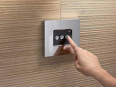 Badarmaturen lernen E-Komfort | IKZ