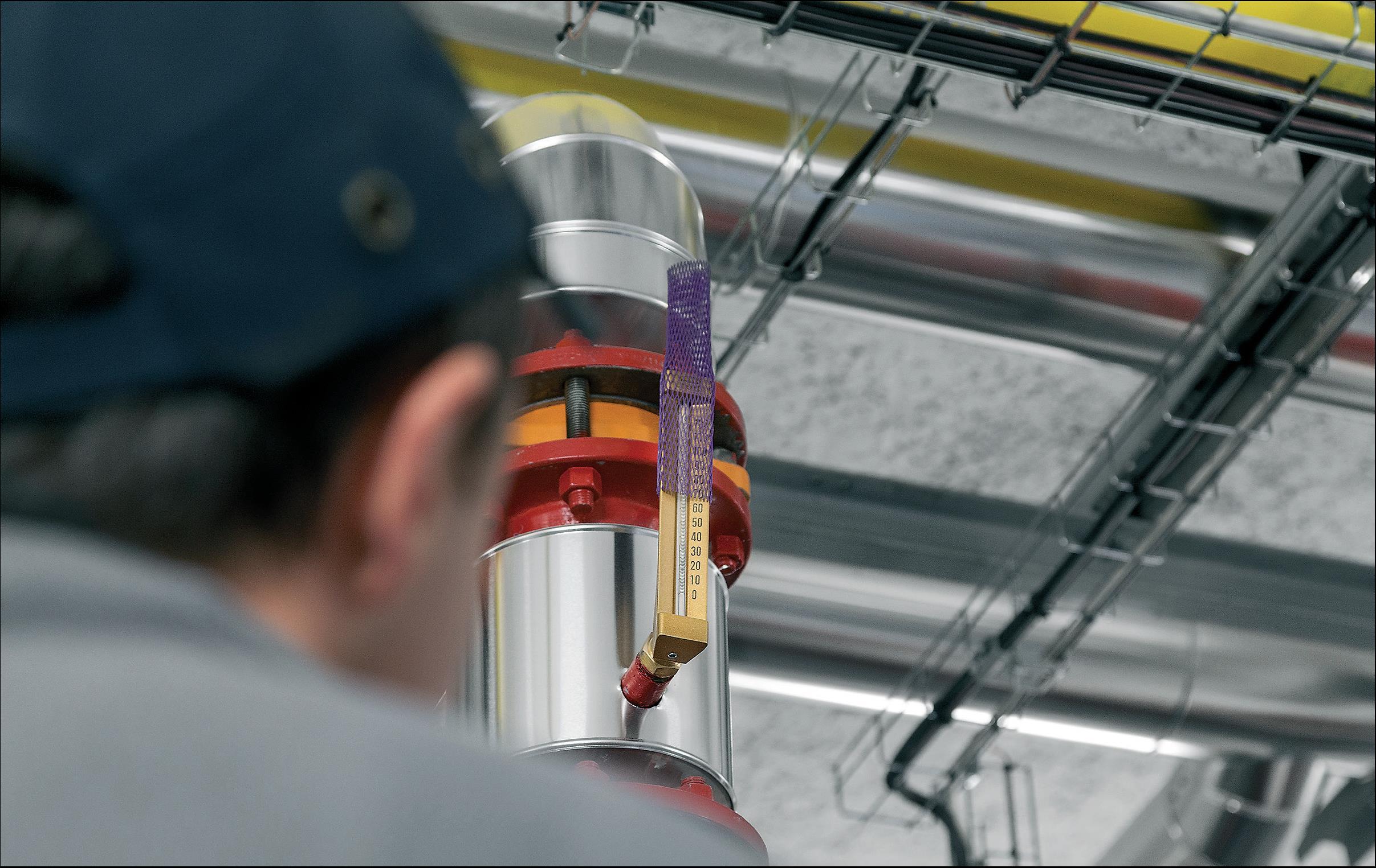 Manuelles Ablesen ist aufwendig, insbesondere bei Großanlagen. (Arnaud KEHON)