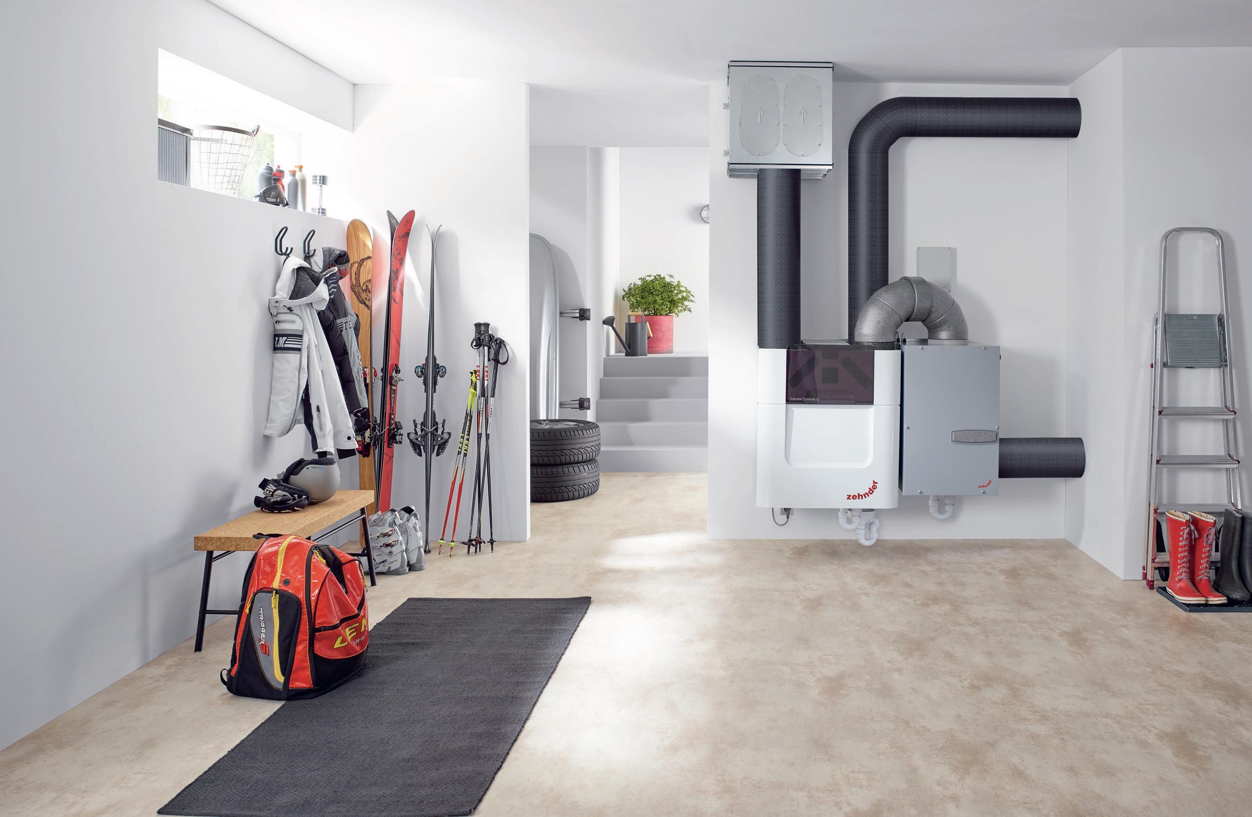 Die sogenannte „Lüftungsnorm“ DIN 1946-6 ist für Baubeteiligte in den letzten Jahren immer mehr zu einer fundamentalen Planungshilfe geworden. Die Ende 2019 aktualisierte Version bezieht Weiterentwicklungen ein, sowohl in der Bauweise von Gebäuden als auch bei den modernen Komfort-Lüftungsgeräten, und sorgt so für mehr Praxisnähe.