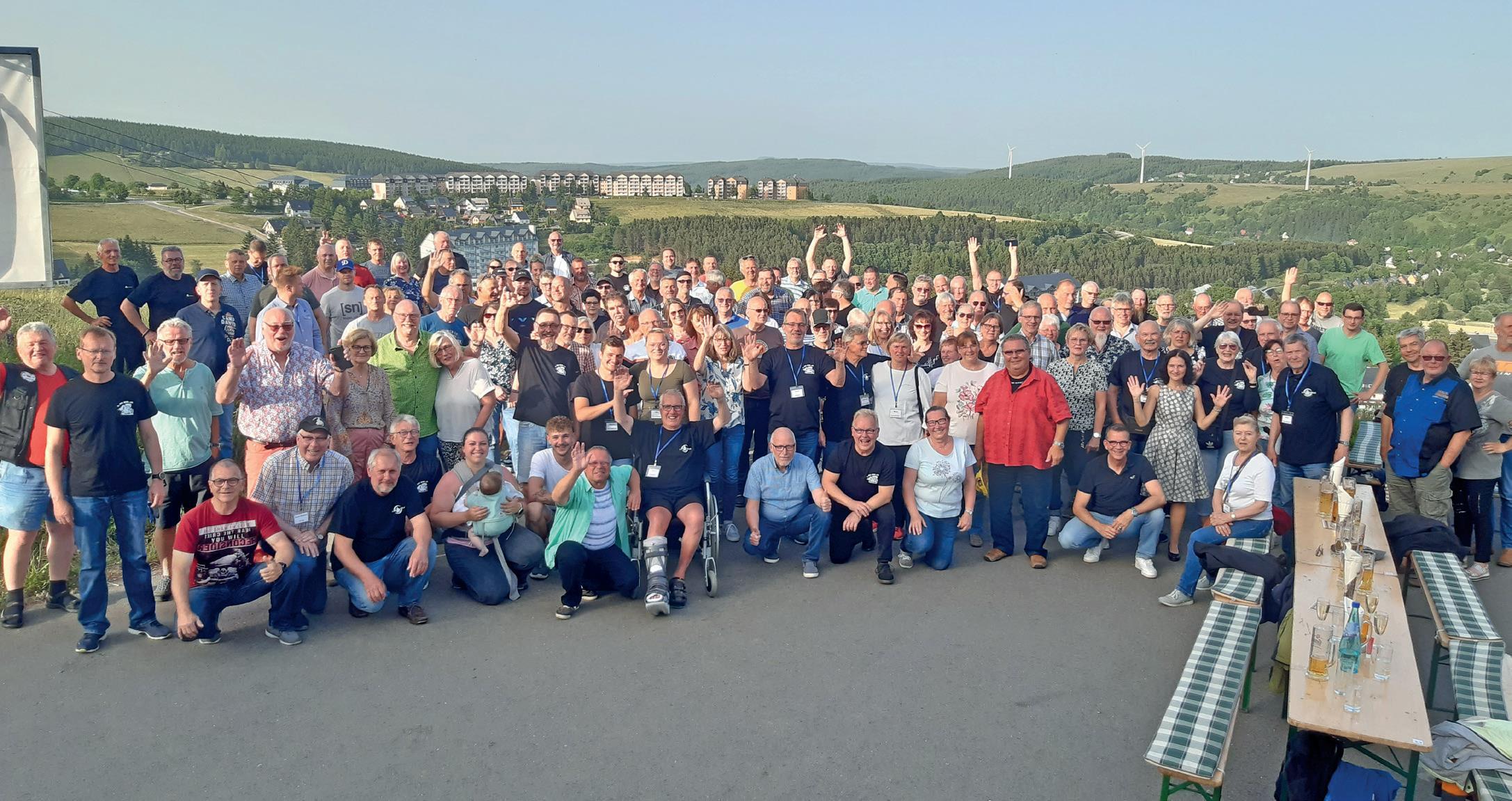 Knapp 200 Biker aus allen Bereichen der SHK-Branche trafen sich beim 22. BMT. (MC SHK)