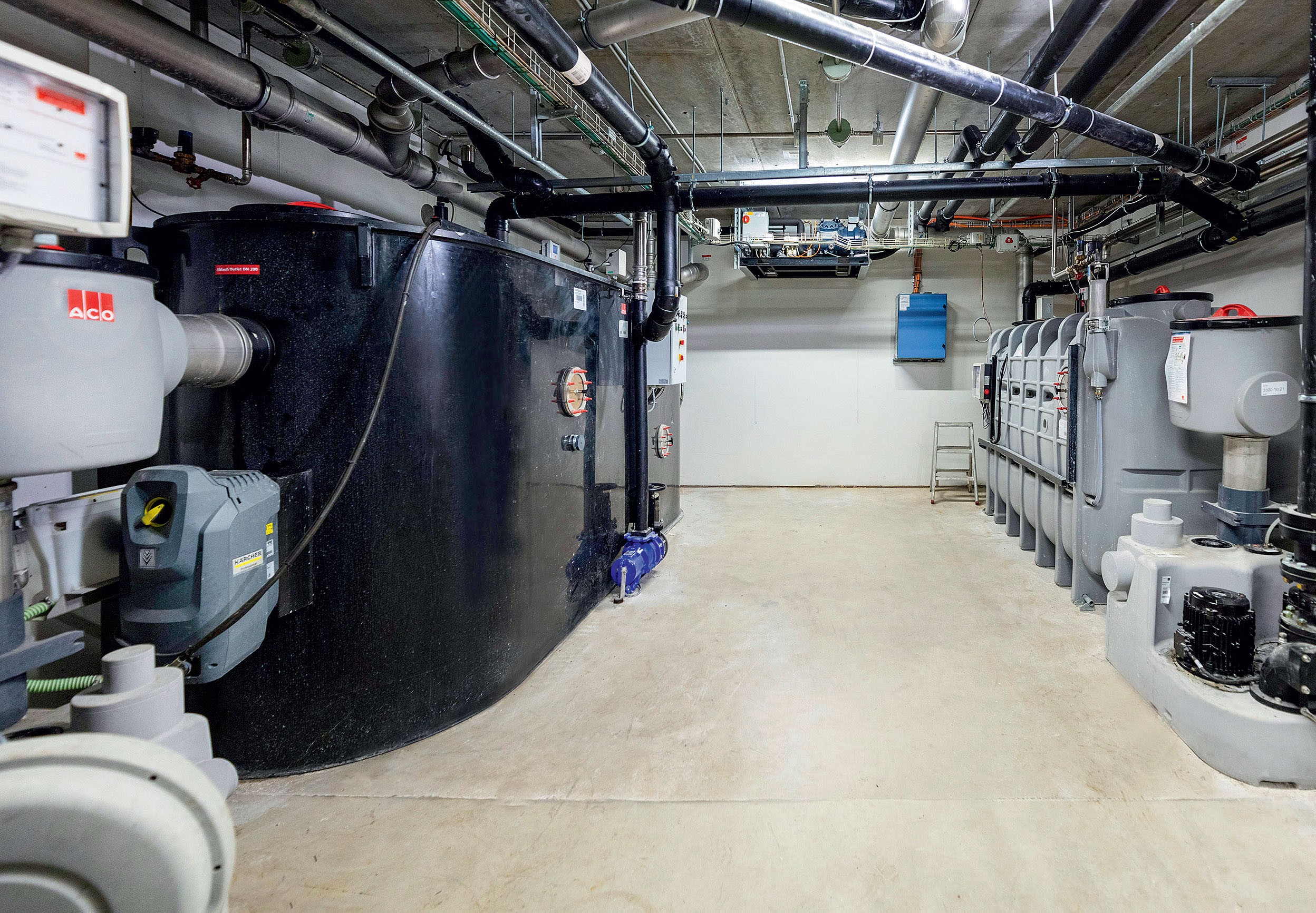 Die Planung, Größenauslegung und Installation von Fettabscheidern erfordert detailliertes Fachwissen, um die Einhaltung geltender Vorschriften sicherzustellen. (ACO Haustechnik)