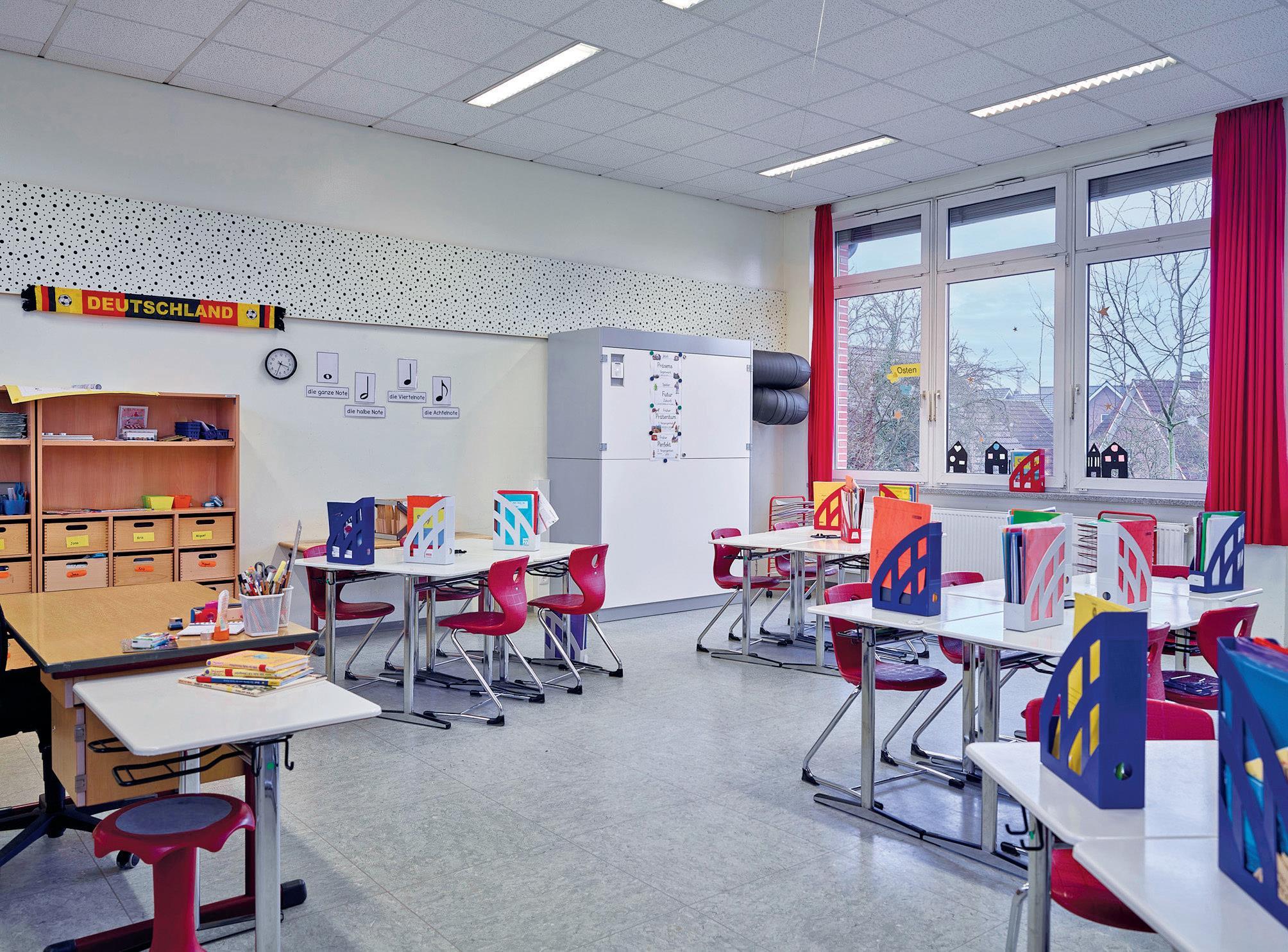 17 Schullüftungsgeräte vom Typ Kampmann „WZA“ wurden in der Sünte-Marien-Schule in Wietmarschen installiert.